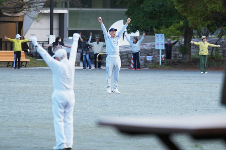 Japan awakes to Radio Taiso, face of the country’s longevity